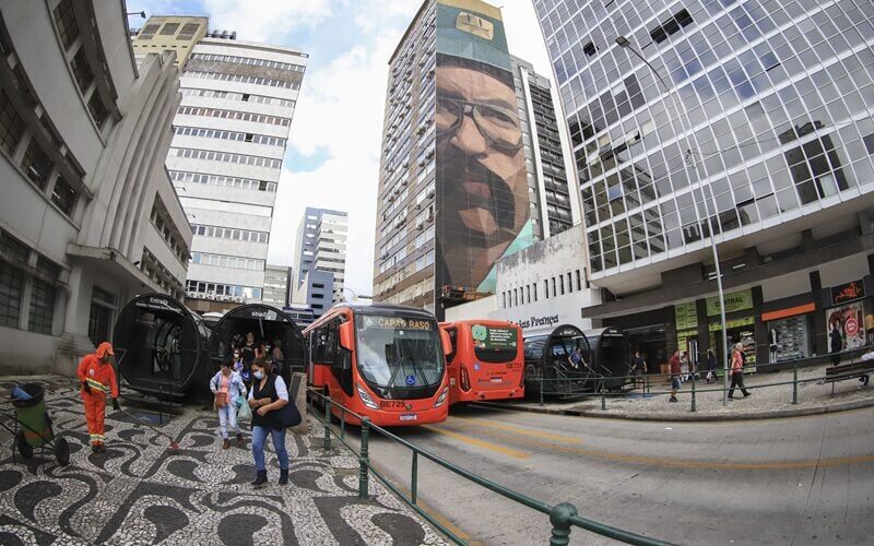 Como Curitiba se tornou a 5ª cidade mais competitiva do Brasil em 2025?