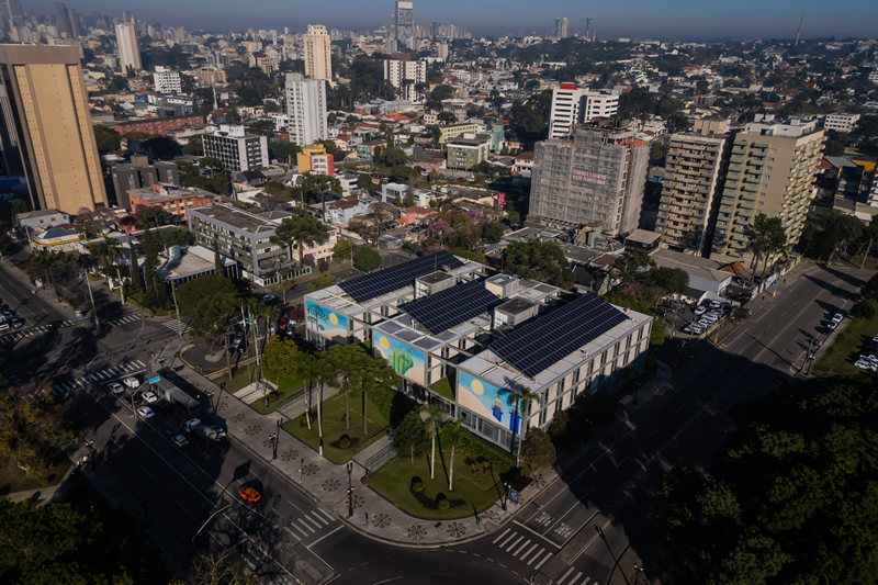 Curitiba sobe duas posições e é a quinta colocada no Ranking de Competitividade dos Municípios