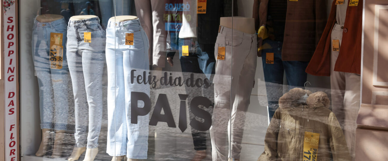 Presente sem incômodo: Procon-PR orienta sobre as compras para o Dia dos Pais
