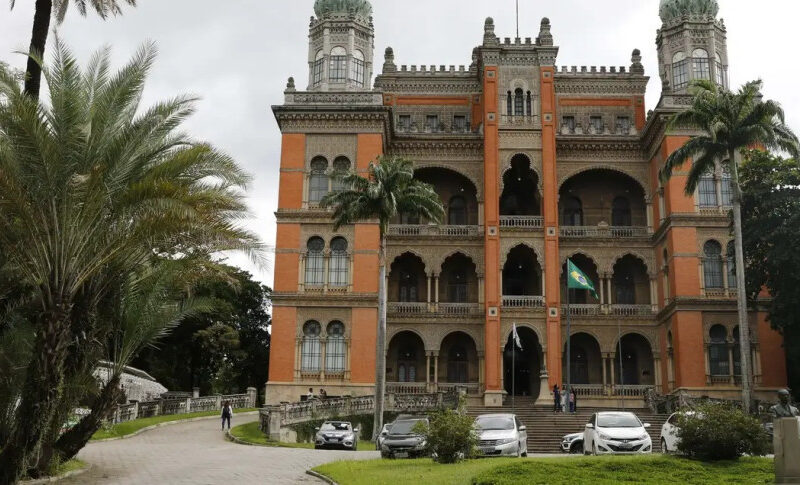 Sessão Solene celebra 125 anos da Fiocruz: “Ciência que salva vidas”, diz deputada Secretária Márcia Huçulak (PSD)