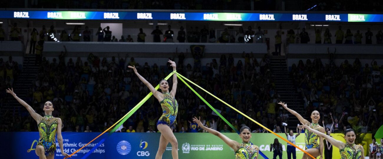 Com duas atletas do Paraná, Brasil conquista prata inédita no Mundial de Ginástica Rítmica