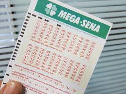 Mega-Sena acumula e vai a R$ 8 milhões; uma aposta do Paraná crava a quina e leva prêmio em dobro