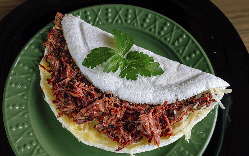 Churros salgado e brigadeiro de cachaça estão no menu do Festival Comida de Boteco
