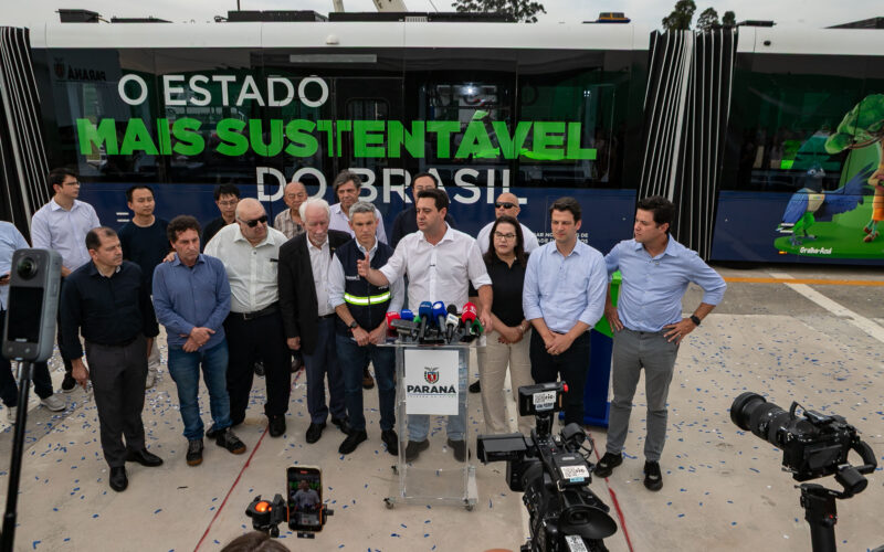 BUD traz inovação e será alternativa sustentável ao transporte coletivo, diz Ratinho Junior