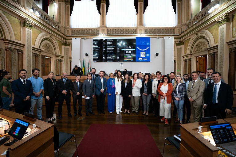 Vereadores debatem LOA 2026 e metas do PPA com a Prefeitura de Curitiba