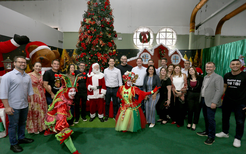 Mercado Capão Raso ganha novo brilho com o Apartamento do Papai Noel
