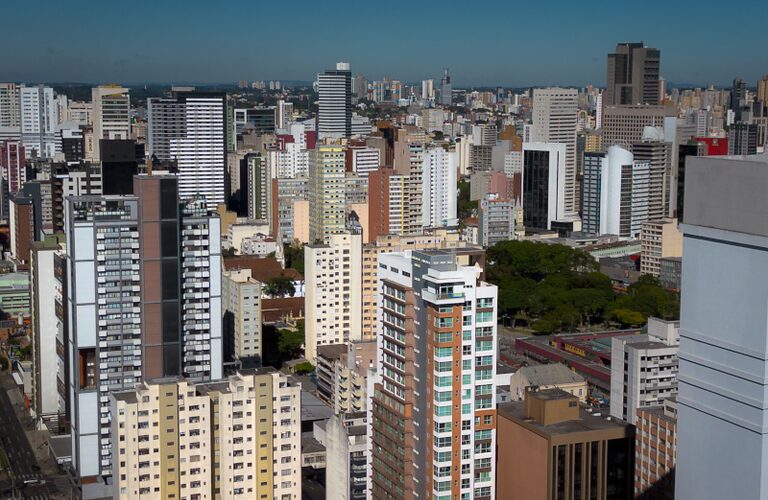 CMC vota prazo maior para multas “anticovid” e nova PGV dos imóveis