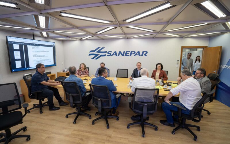 Sanepar investe R$ 25 milhões para distribuição de água e bem-estar no Verão Maior Paraná