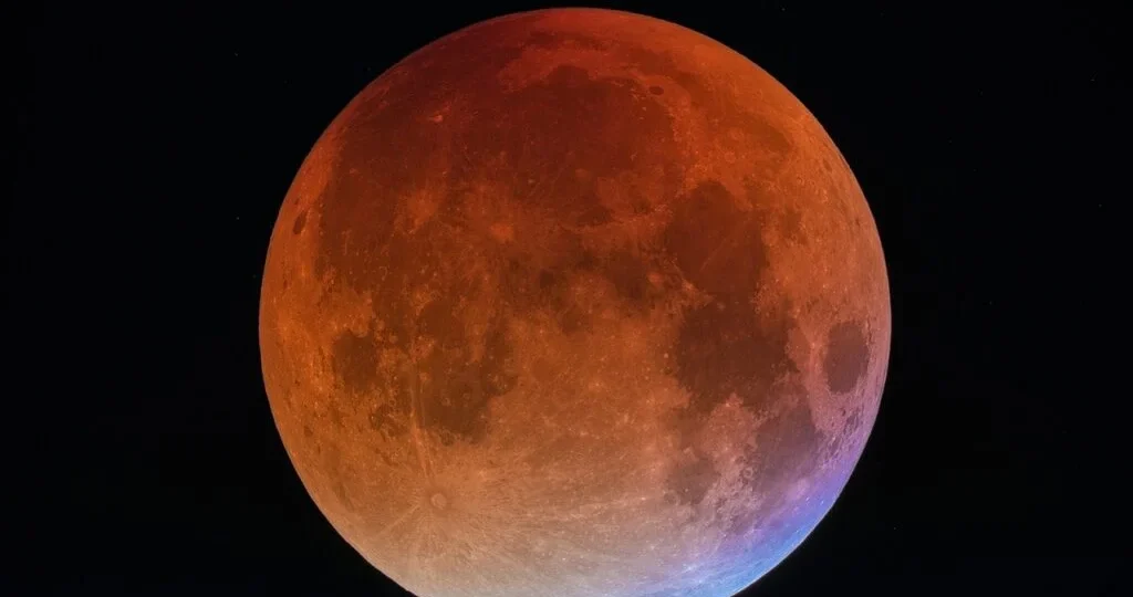 Fenômeno raro: Lua de Sangue será visível apenas no início no Brasil.