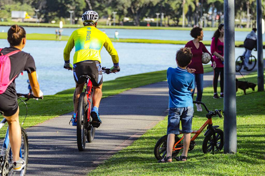 Chuva dá trégua no sábado e feriadão de Páscoa será de calor em todo o Paraná