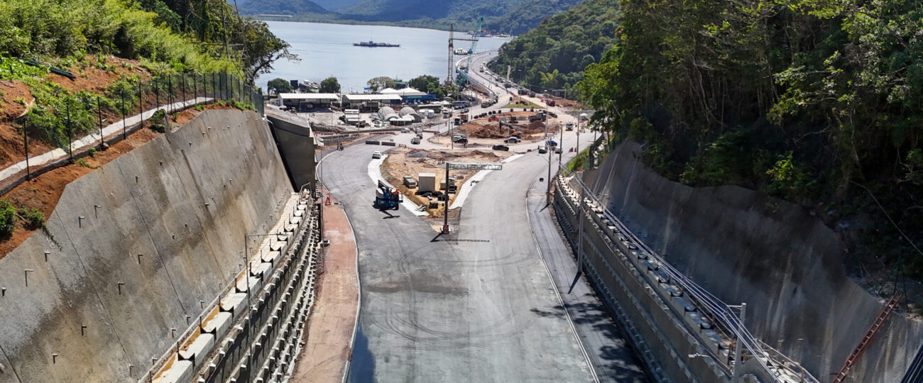 Mesmo com feriado, obras seguem a todo vapor na Ponte de Guaratuba